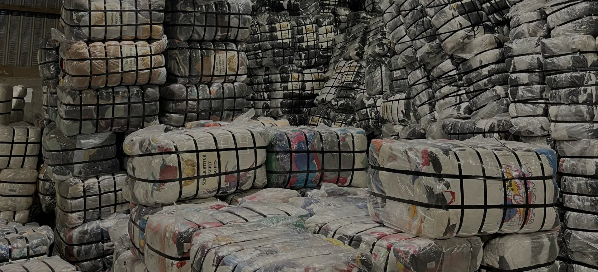 Vintage wholesale bales warehouse